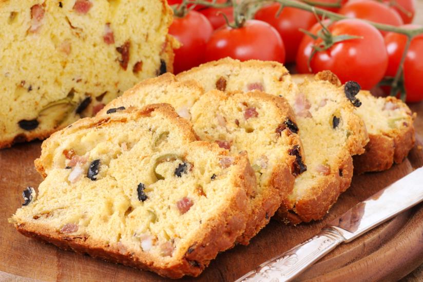 Ricetta plumcake salato zucchine e speck Plumcake salato zucchine speck e gorgonzola