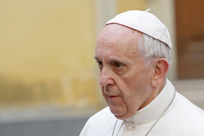 Papa Francesco parla di molestie nel documentario di Wim Wenders presentato a Cannes Papa Francesco