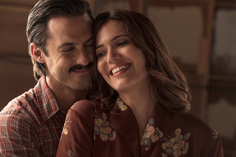 Mandy Moore vuole fare di nuovo la cantante? Mandy Moore con Milo Ventimiglia in This Is Us