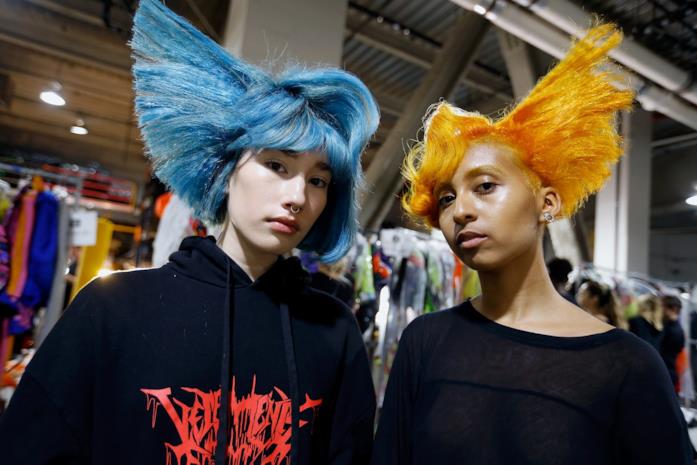 New York Fashion Week Modelle nel backstage della New York Fashion Week