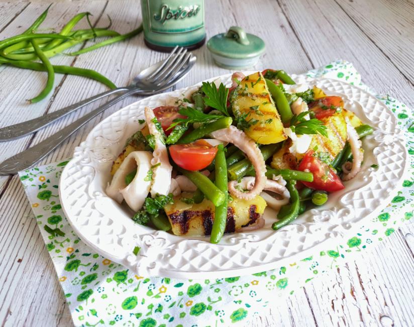 Insalata di polpi Piatto con pesce e verdura