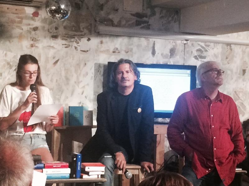 Presentazione Smemoranda 2018 Nella foto al centro Nico Colonna, a destra Michele