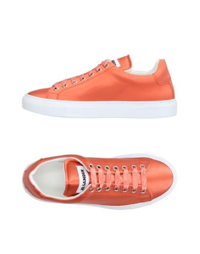 Sneakers color ruggine