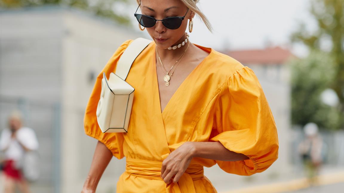 Outfit composto da maniche a sbuffo dallo Street Fashion Copenhagen P/E 2019