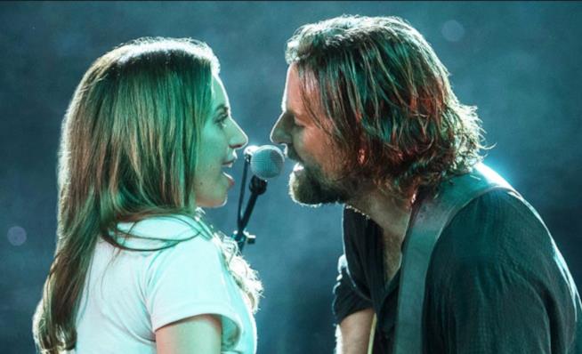 Shallow è stata cantata in chiesa Una scena di A Star is Born