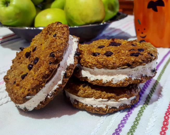 Cookie Biscotti con gocce di cioccolato