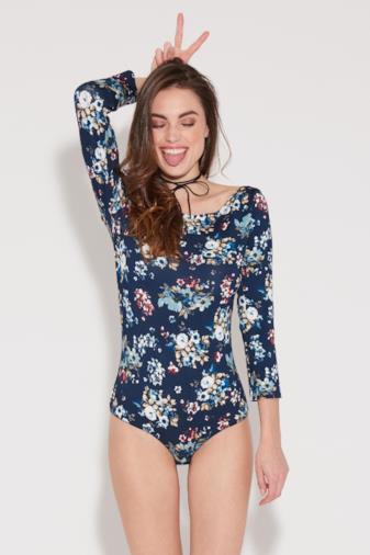 Body con scollo a barchetta