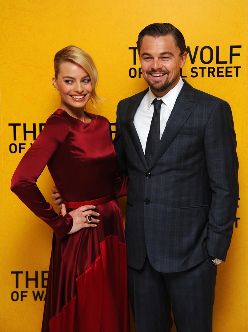 Margot Robbie e Leonardo DiCaprio Margot Robbie e Leonardo DiCaprio sul red carpet di The Wolf of Wall Street