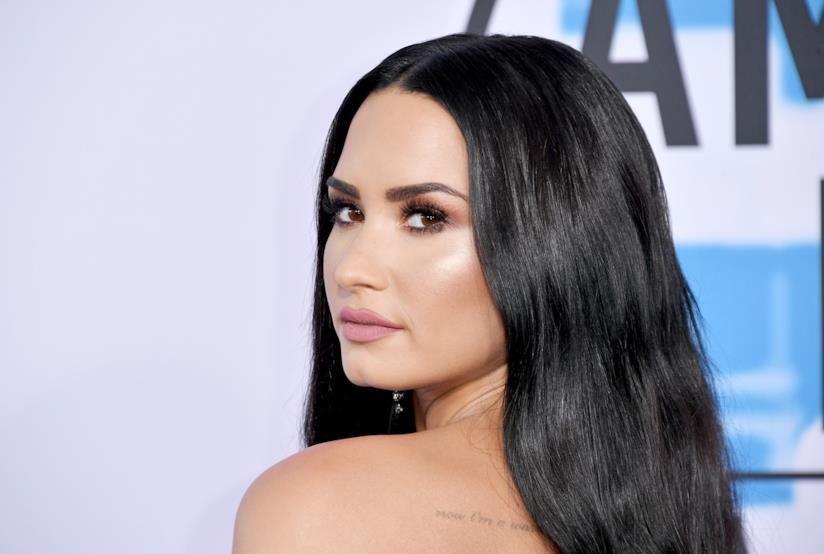 Demi Lovato attacca un post su Instagram Demi Lovato in primo piano