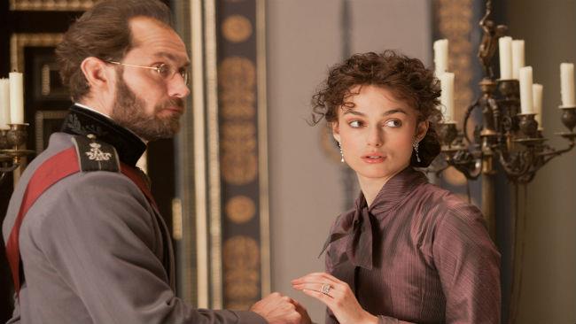 Con Anna Karenina (1877) Lev Tolstoj è entrato nella storia Keira Knightley e Jude Law nel film Anna Karenina del 2013