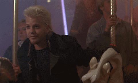 Una scena di Ragazzi perduti Ragazzi perduti