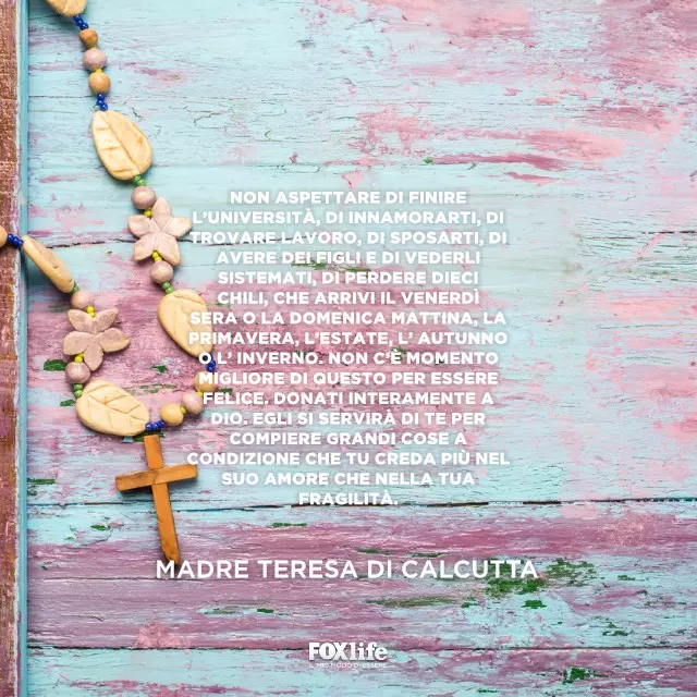 Citazione Madre Teresa di Calcutta Crocifisso di legno