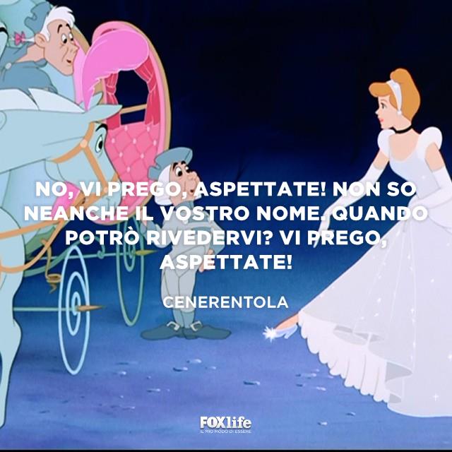 Frase principe di Cenerentola Cenerentola mentre sta per salire in carrozza