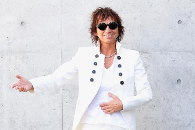 Pare che Gianna Nannini sia pronta per sposarsi Gianna Nannini in bianco, in attesa delle nozze