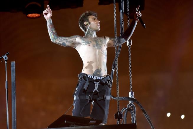 Fedez ha scritto un libro per bambini il cui ricavato andrà in beneficenza Fedez