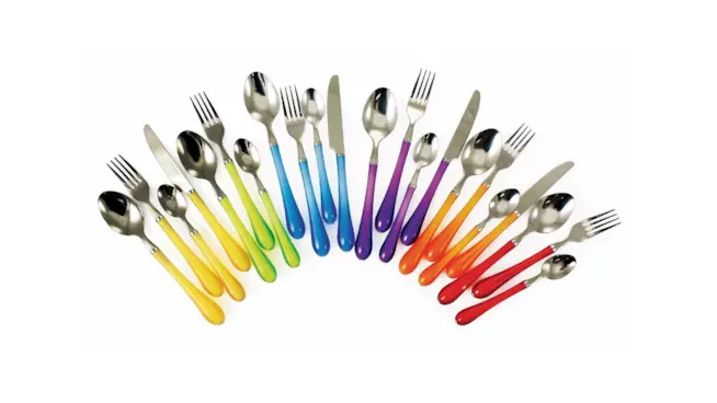 Una guida per scegliere le posate colorate migliori. Una guida pratica e utile per scegliere le posate colorate migliori