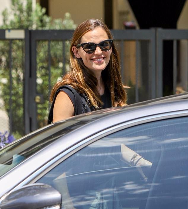 Jennifer Garner, Ben Affleck e la sua nuova fiamma: gli aggiornamenti Jennifer Garner in arrivo alla messa della domenica