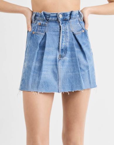 Levi's Pleated Skirt