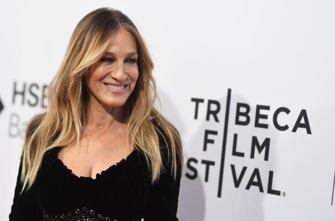 Sarah Jessica Parker avvistata in costume: ha un fisico perfetto Sarah Jessica Parker
