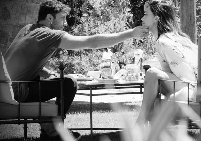 Andrea Iannone dichiara via social il suo amore per Belen Andrea Iannone e Belen Rodriguez su Instagram