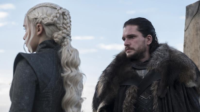 Game of Thrones - Daenerys Targaryen, capelli Daenerys Targaryen in una scena di Game of Thrones