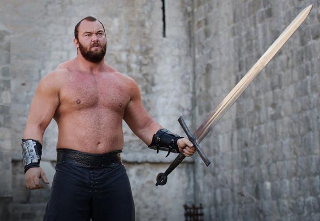 Hafþór Björnsson di Game of Thrones è record del mondo di raw deadlift Hafþór Björnsson in Game of Thrones