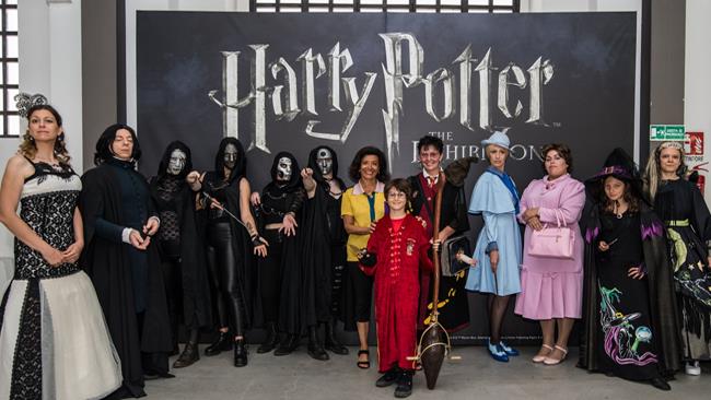 Harry Potter Contest: la costumista Jany Temime all'evento organizzato da Harry Potter: The Exhibition Harry Potter Contest