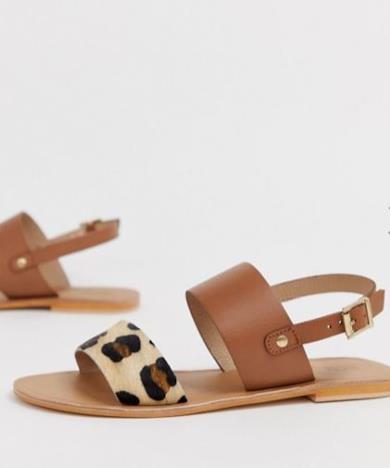 Sandali bassi in pelle leopardati