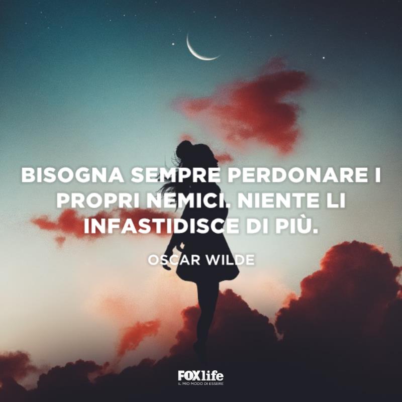 Frase sul perdono Ragazza alla luce della sera