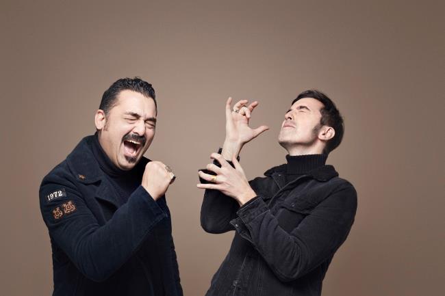 Diodato e Roy Paci sono in gara tra i Campioni di Sanremo 2018 con il brano Adesso Diodato e Roy Paci per Sanremo 2018