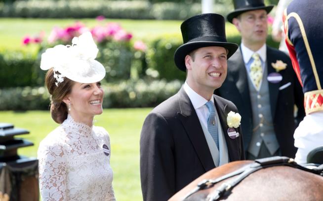 Kate Middleton e il principe William sarebbero in crisi Kate Middleton e il principe William in una delle tante uscite ufficiali