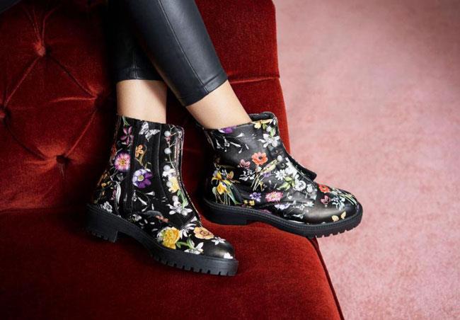 Scarponcini con stampa floreale Primark Scarponcini Primark Autunno/Inverno 2017-18