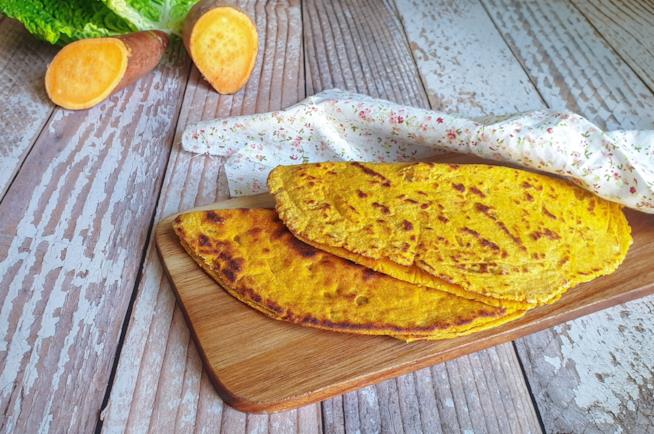 Piadine Sfoglie sul tagliere