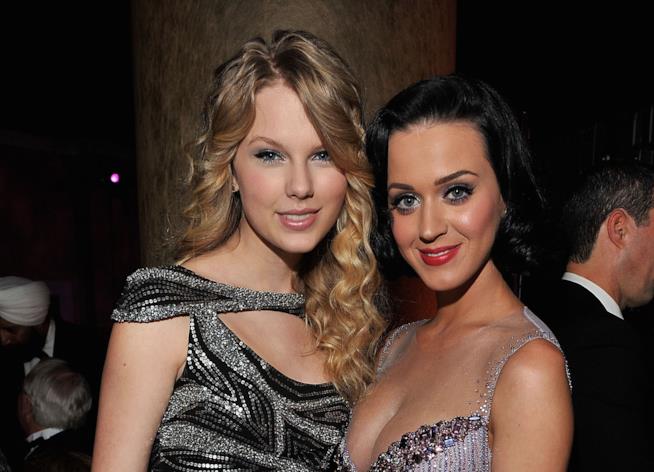 Katy Perry e Taylor Swift hanno fatto pace, complice un ramo d'ulivo Katy Perry e Taylor Swift