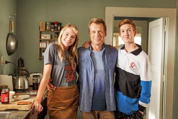 800 Words: un'immagine del cast Un'immagine del cast di 800 Words