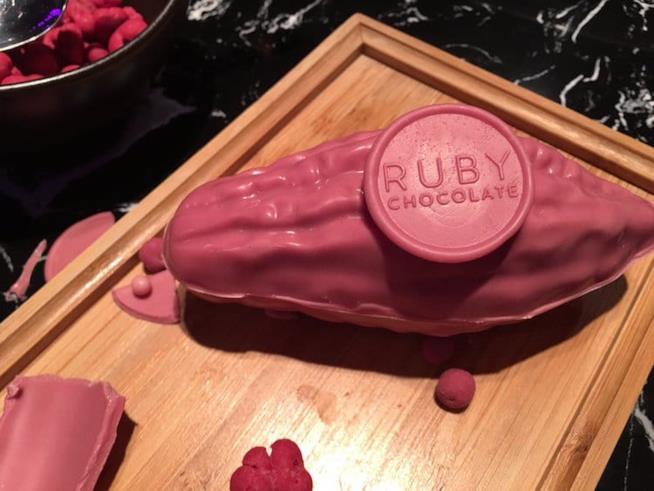 Il Ruby chocolate di Barry Callebaut Il cioccolato Ruby