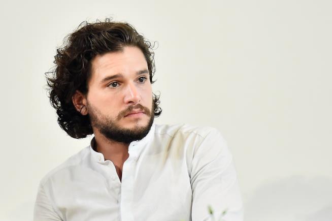 Kit Harington di Game of Thrones critica la Marvel perché non scrittura attori gay La star di Game of Thrones Kit Harington