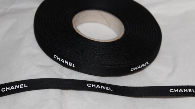 Nastro Chanel Nastro Chanel avvolto