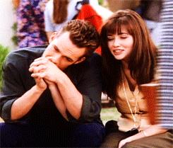 Brenda e Dylan, coppia indimenticabile di Beverly Hills 90210 Shannen Doherty e Luke Perry in Beverly Hills 90210
