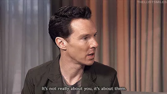 Benedict Cumberbatch riguardo il bullismo Benedict Cumberbatch nell'intervista con la youtuber Sophia Grace