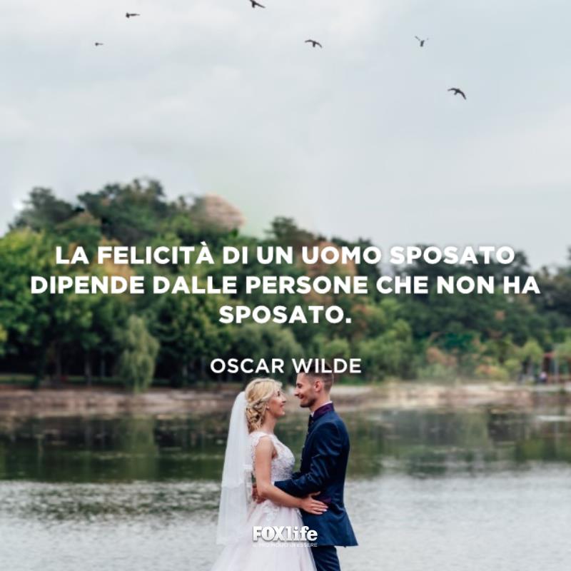 Frase matrimonio Sposi si guardano negli occhi