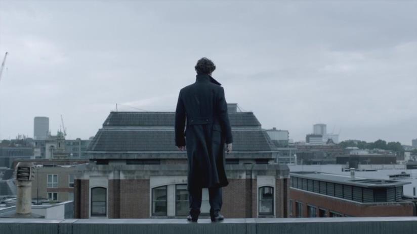 I dieci migliori cliffhanger delle serie TV Sherlock pronto a saltare