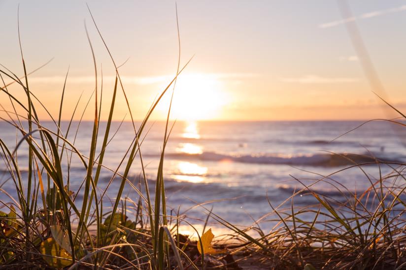 Il meteo del weekend 8-9 giugno: consigli su cosa fare Tramonto sul mare