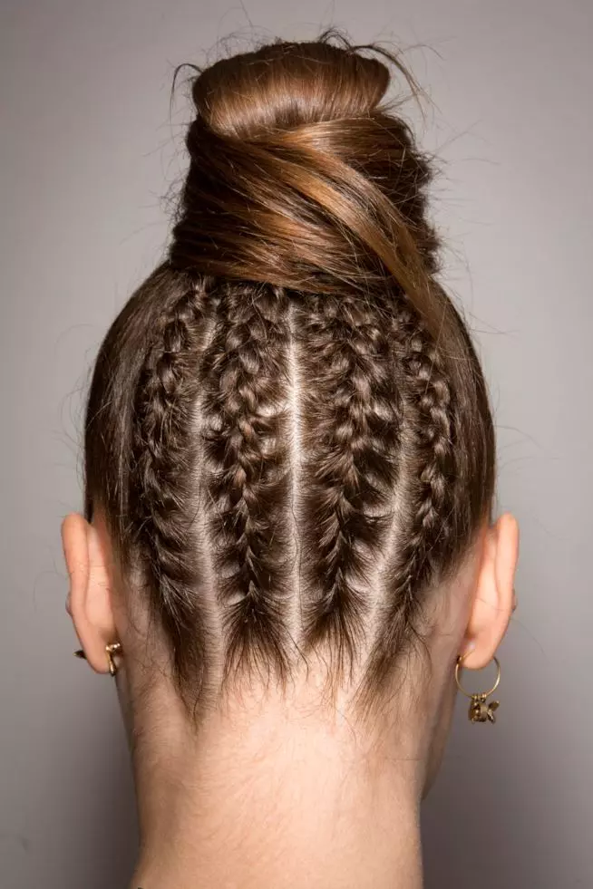 Capelli con trecce Acconciatura sposa con trecce