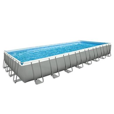 Piscina rettangolare con pompa di filtraggio a sabbia