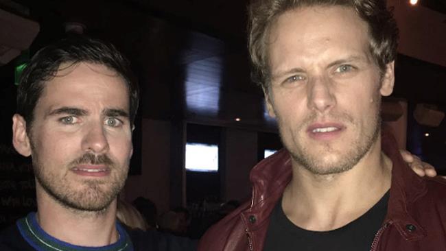 Sam Heughan e Colin O'Donoghue al SDCC: i due attori nemici-amici Sam Heughan e Colin O'Donoghue