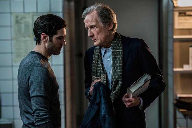 The Kindness of Strangers: una scena del film Tahar Rahim e Bill Nighy in una scena di The Kindness of Strangers