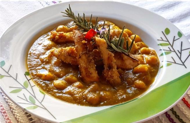 Zuppa verdure e pollo Zuppa di verdure con pollo