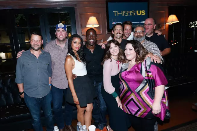 Dan Fogelman dà alcune anticipazioni su This is Us 3 Dan Fogelman e il cast di This is Us