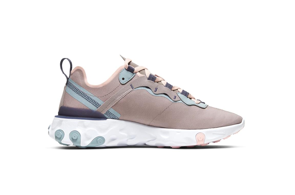 Nike React Element 55 Pastello